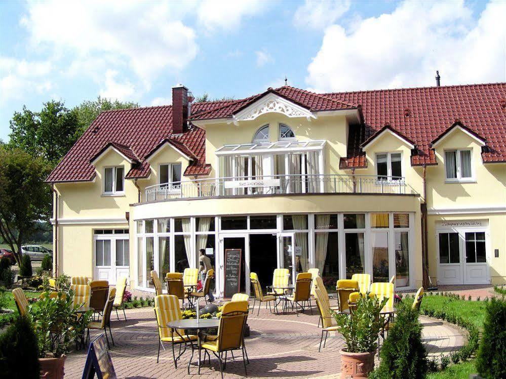 Hotel Garni Auszeit Ostseebad Boltenhagen Exterior foto
